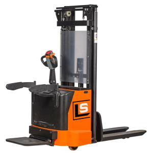 Штабелер электрический самоходный с платформой SIBLINE CL1646GP 1,6 т 4,6 м_1