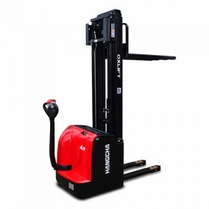 Штабелер самоходный HANGCHA CDD16-AC1 1,6 т 5,5 м  - Айронтех
